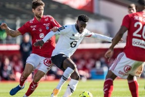 关于今晚拉齐奥备战法国杯，内部沟通细节曝光，信心回归，临场指挥获称赞的信息九游棋牌